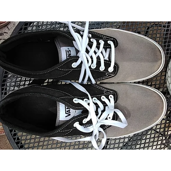 Men's Vans Sneakers Size 13 Gray and Black - Picture 6 of 8